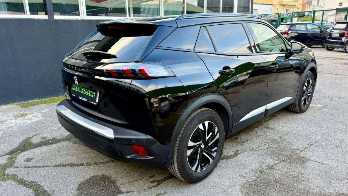 peugeot-e-2008-2022-eletrico-0cc