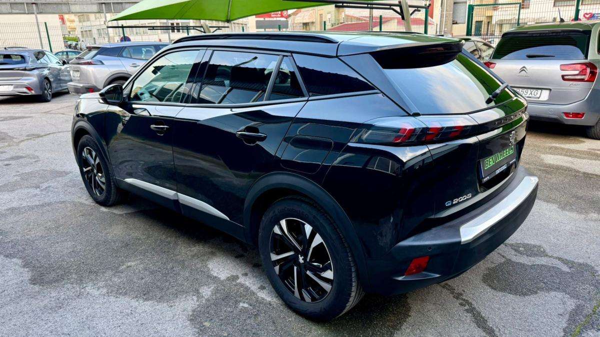 peugeot-e-2008-2022-eletrico-0cc