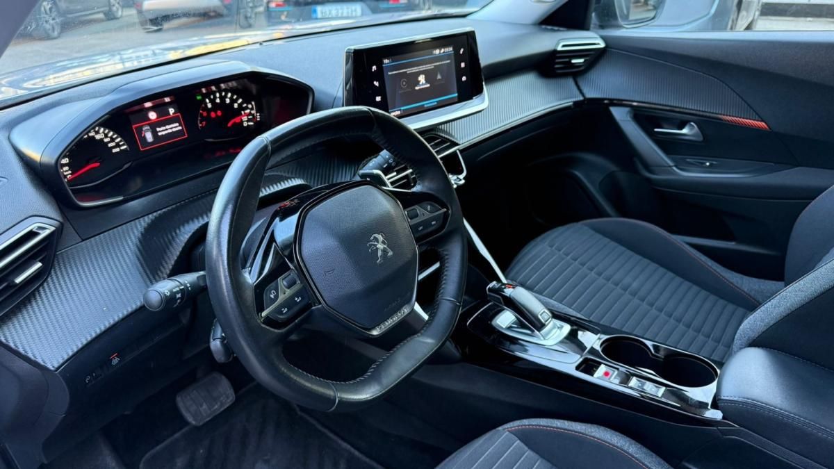 peugeot-2008-2022-gasolina-1199cc