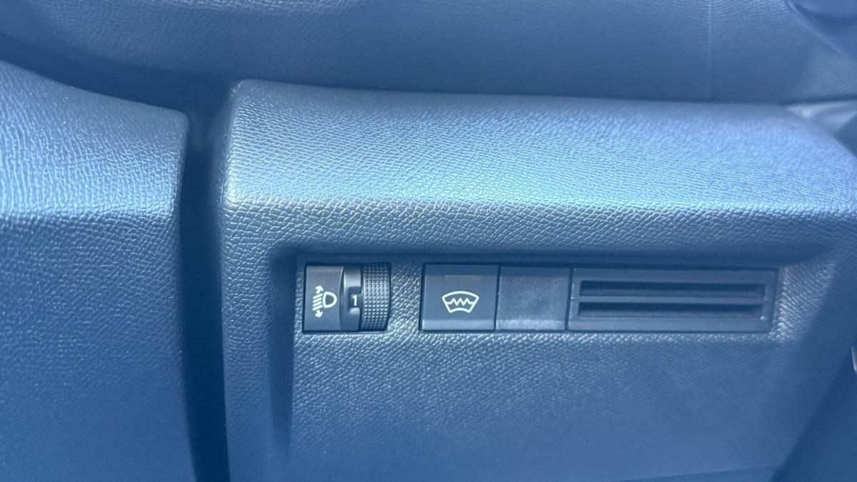 citroen-c4-2024-diesel-1499cc