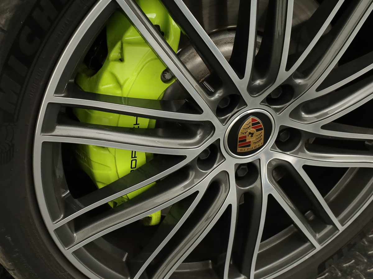 porsche-panamera-sport-turismo-2024-hibrido-a-gasolina-2894cc