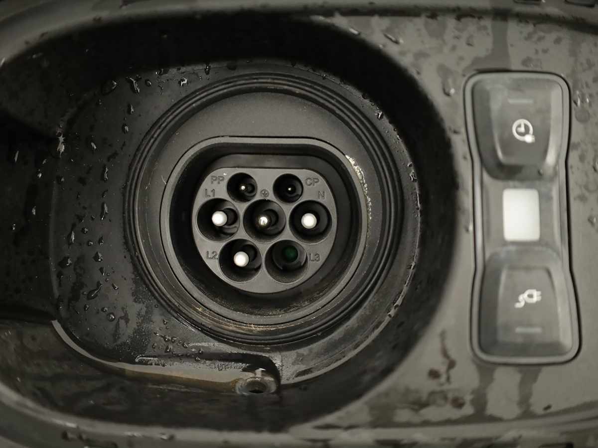 porsche-panamera-sport-turismo-2024-hibrido-a-gasolina-2894cc