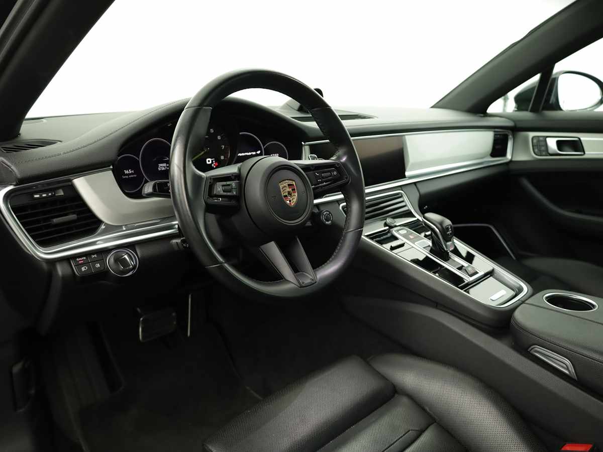 porsche-panamera-sport-turismo-2024-hibrido-a-gasolina-2894cc