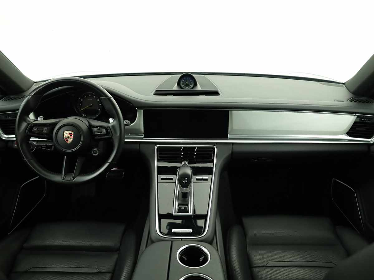 porsche-panamera-sport-turismo-2024-hibrido-a-gasolina-2894cc