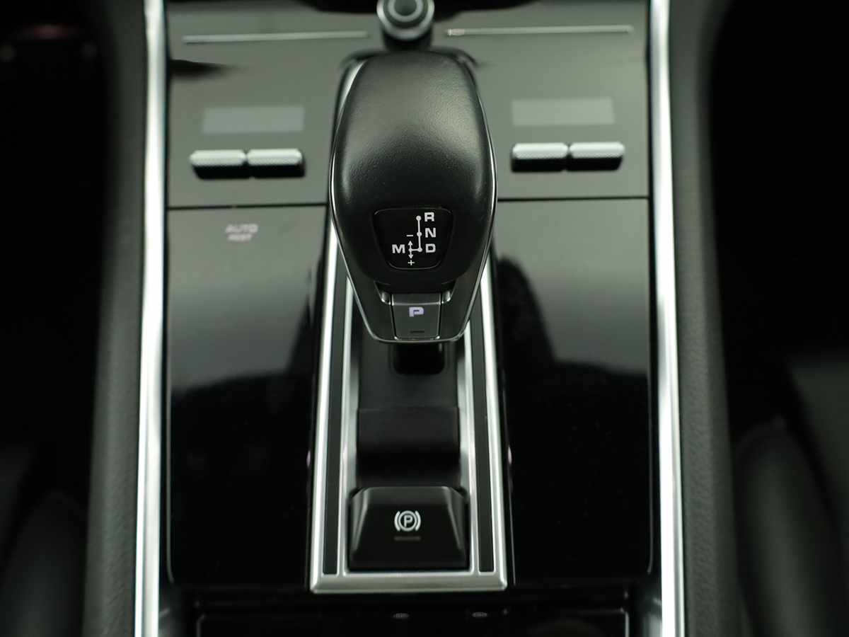 porsche-panamera-sport-turismo-2024-hibrido-a-gasolina-2894cc