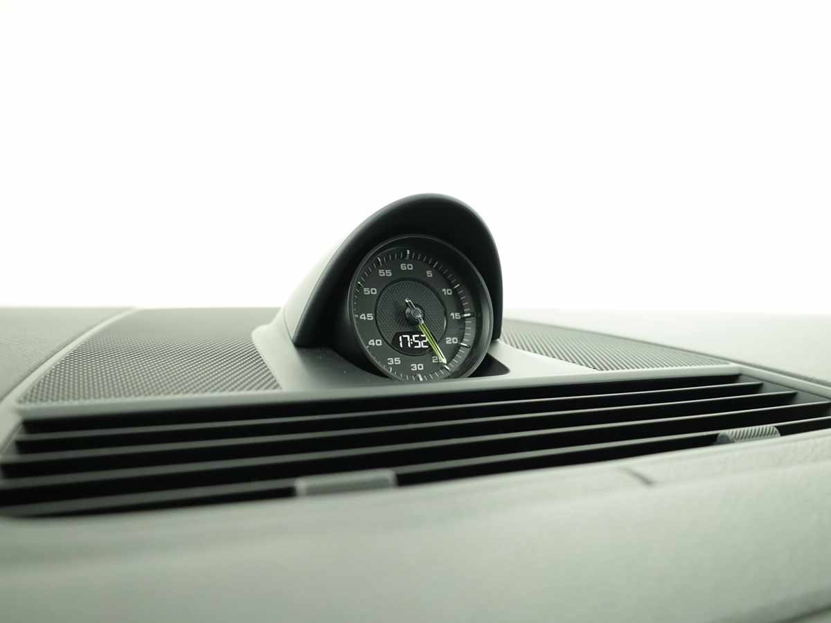 porsche-panamera-sport-turismo-2024-hibrido-a-gasolina-2894cc