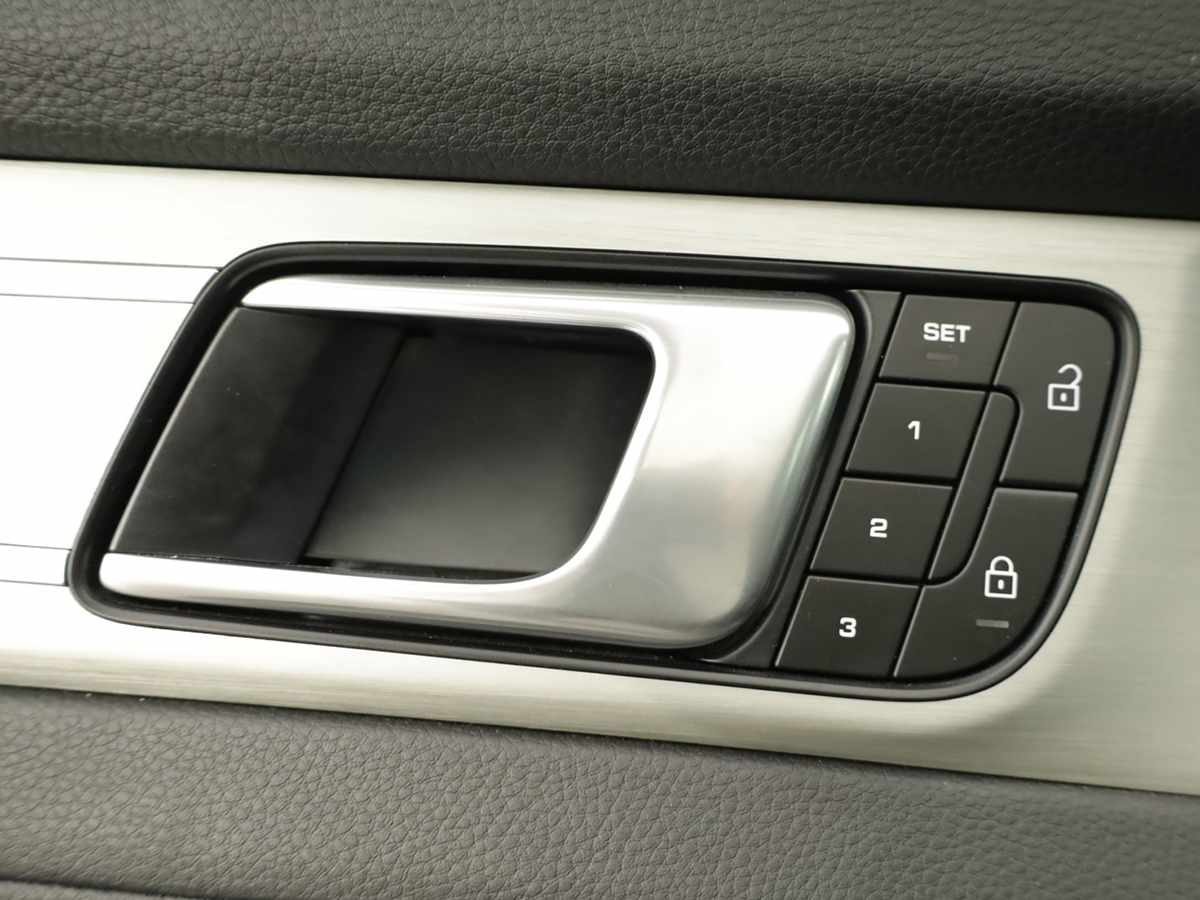 porsche-panamera-sport-turismo-2024-hibrido-a-gasolina-2894cc