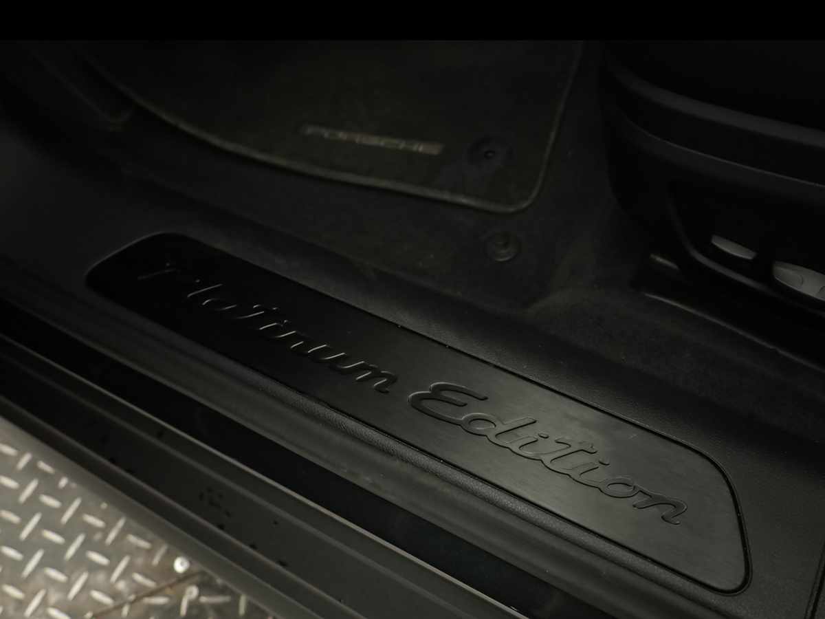 porsche-panamera-sport-turismo-2024-hibrido-a-gasolina-2894cc