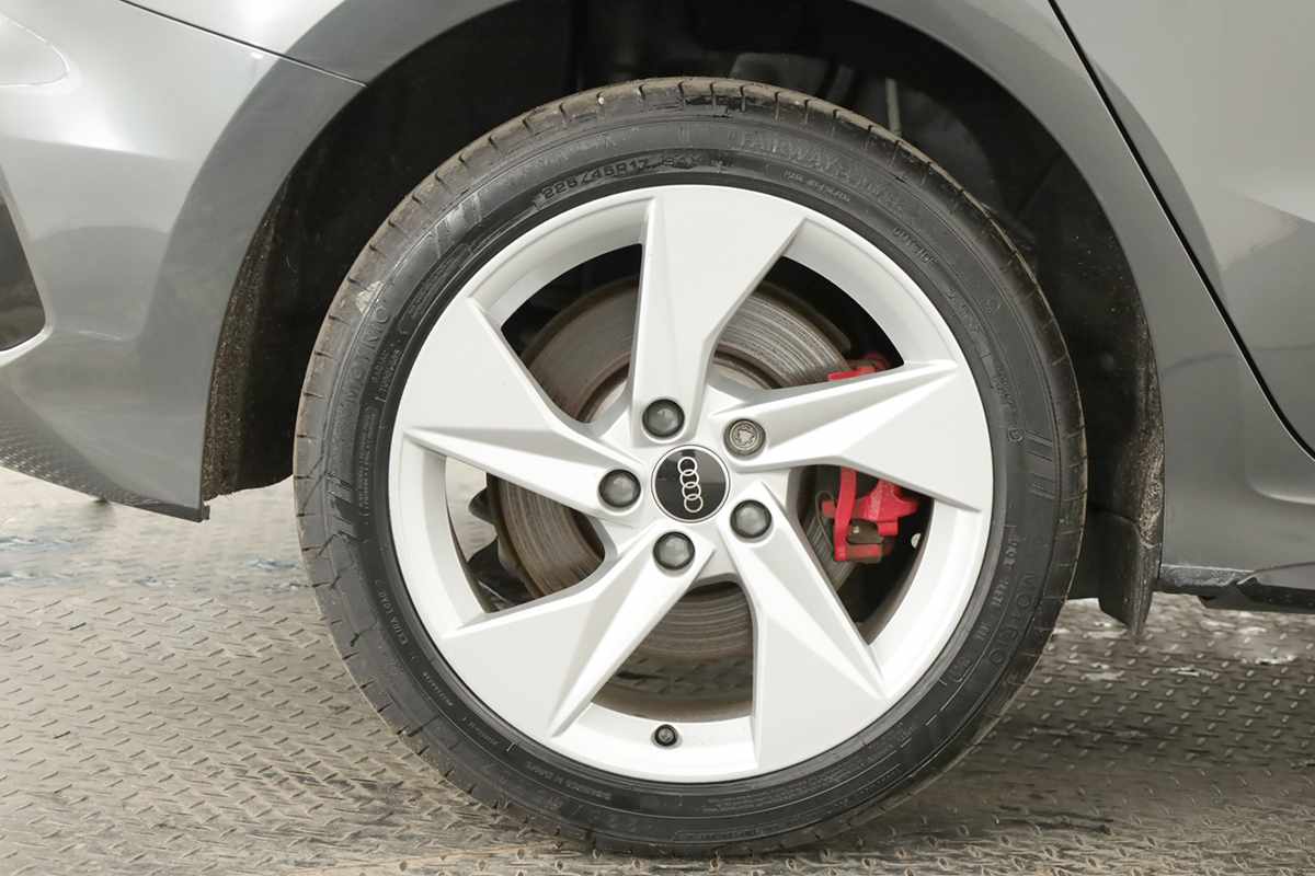audi-a3-sportback-2024-hibrido-a-gasolina-1395cc