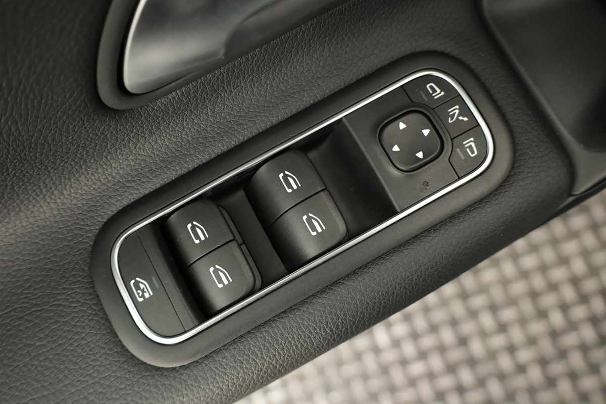 mercedes-benz-classe-a-2025-gasolina-1332cc