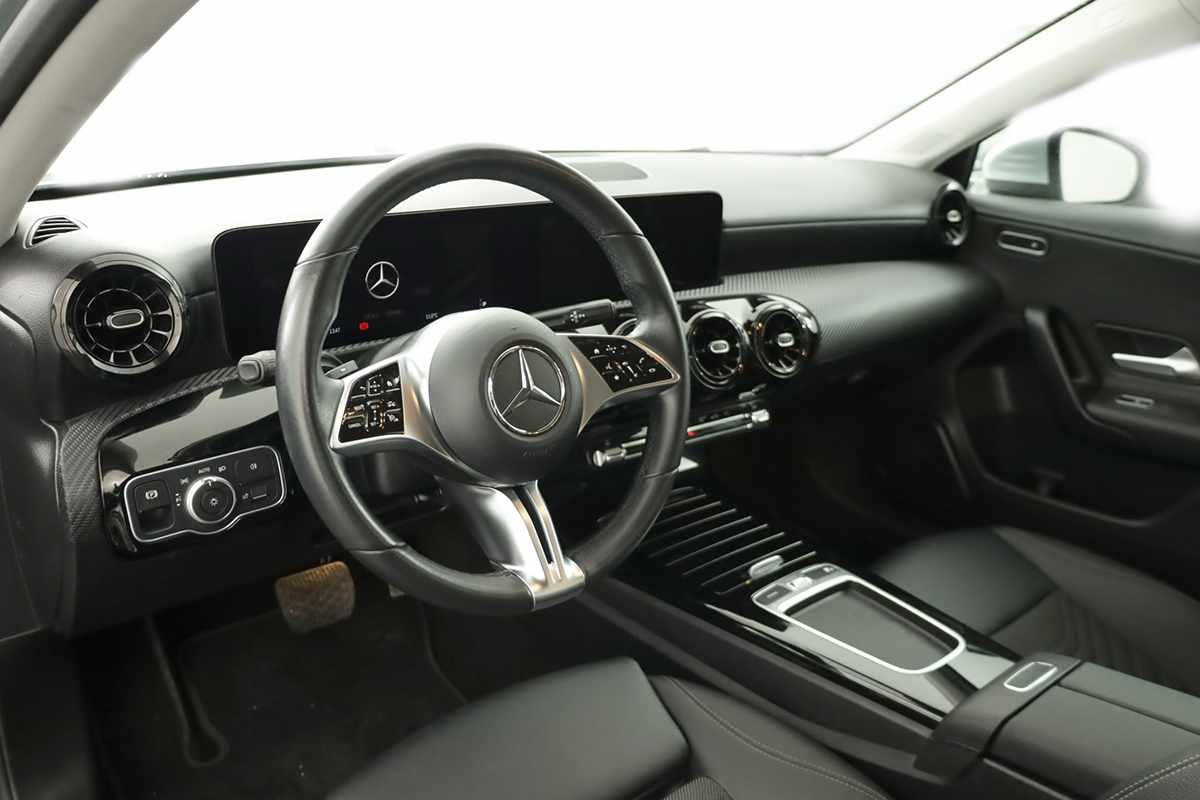 mercedes-benz-classe-a-2025-gasolina-1332cc