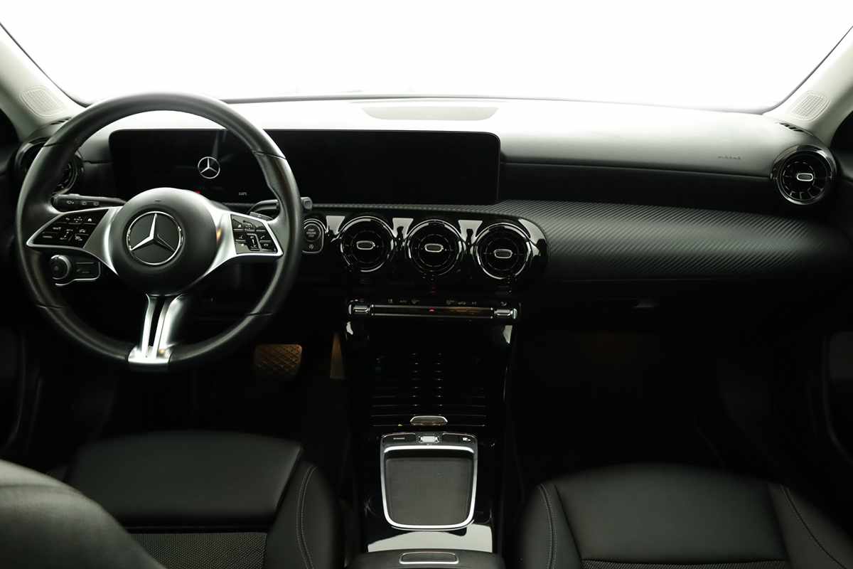 mercedes-benz-classe-a-2025-gasolina-1332cc
