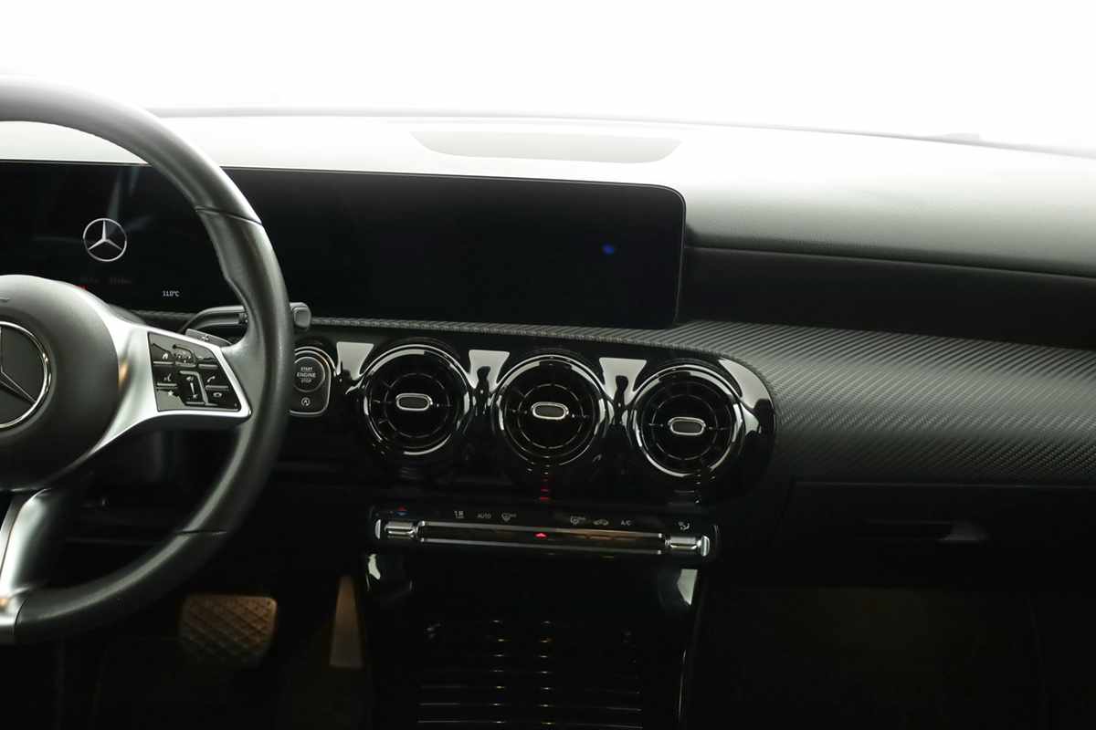 mercedes-benz-classe-a-2025-gasolina-1332cc