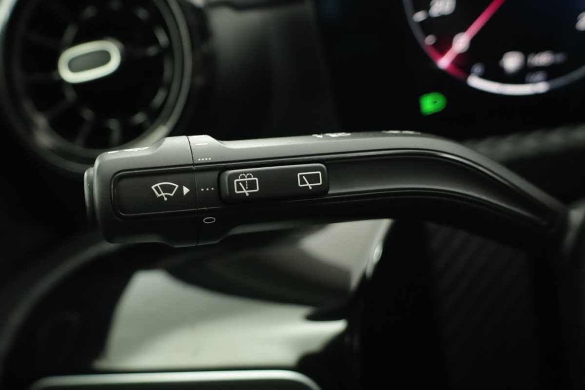 mercedes-benz-classe-a-2025-gasolina-1332cc