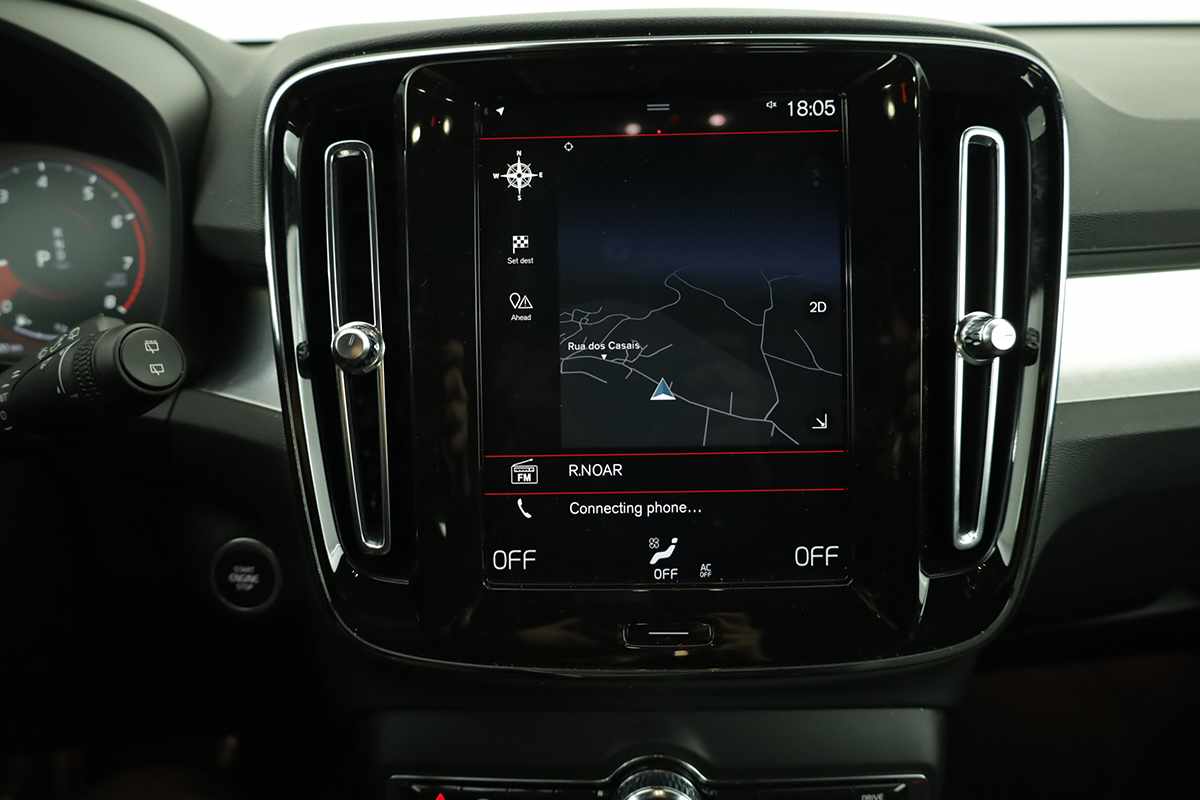 volvo-xc40-2024-gasolina-1477cc