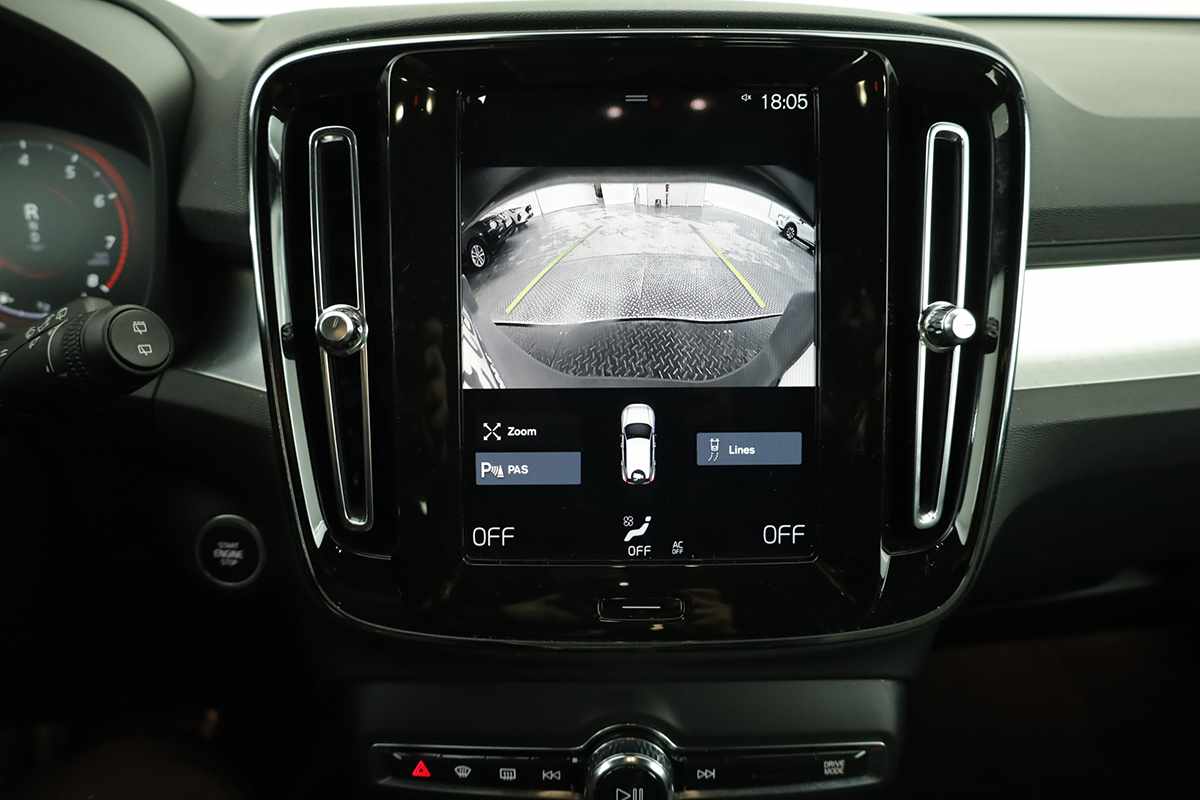 volvo-xc40-2024-gasolina-1477cc