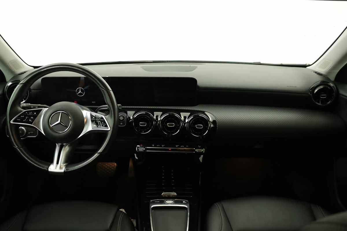 mercedes-benz-classe-a-2024-gasolina-1332cc