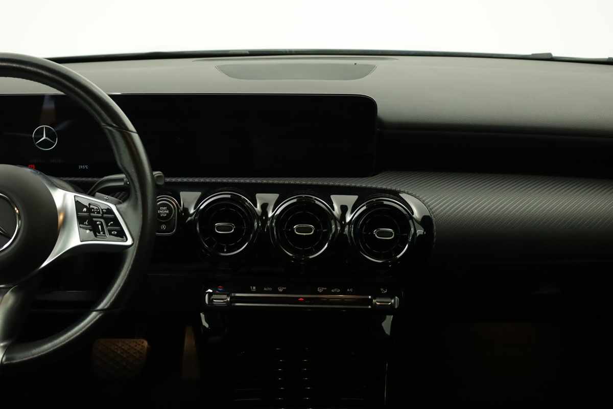 mercedes-benz-classe-a-2024-gasolina-1332cc