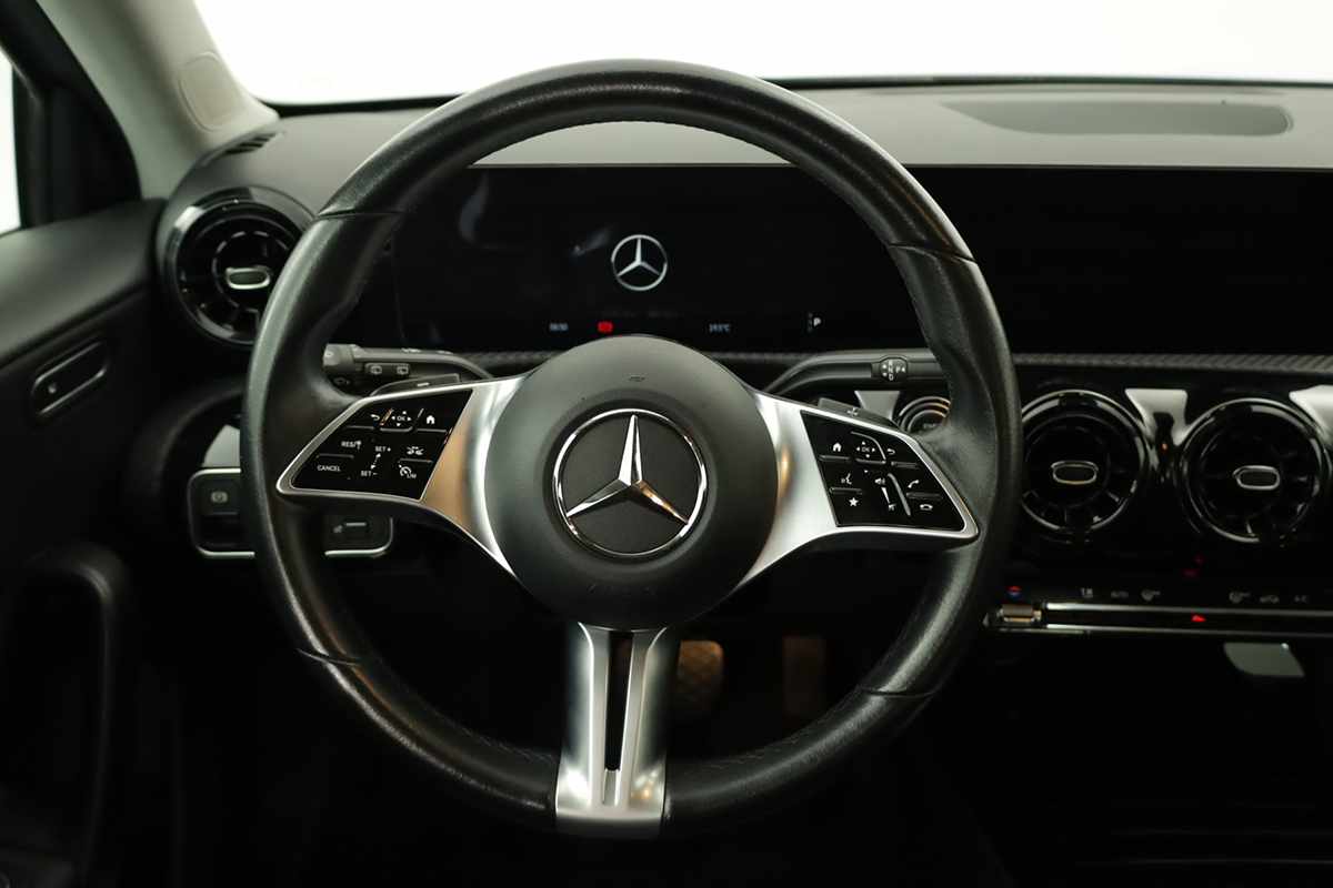 mercedes-benz-classe-a-2024-gasolina-1332cc