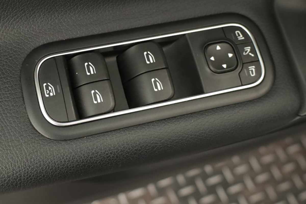 mercedes-benz-classe-a-2024-gasolina-1332cc