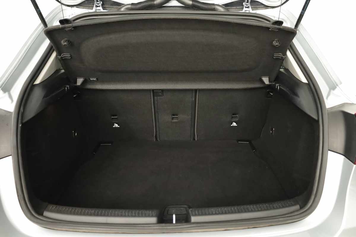 mercedes-benz-classe-a-2024-gasolina-1332cc