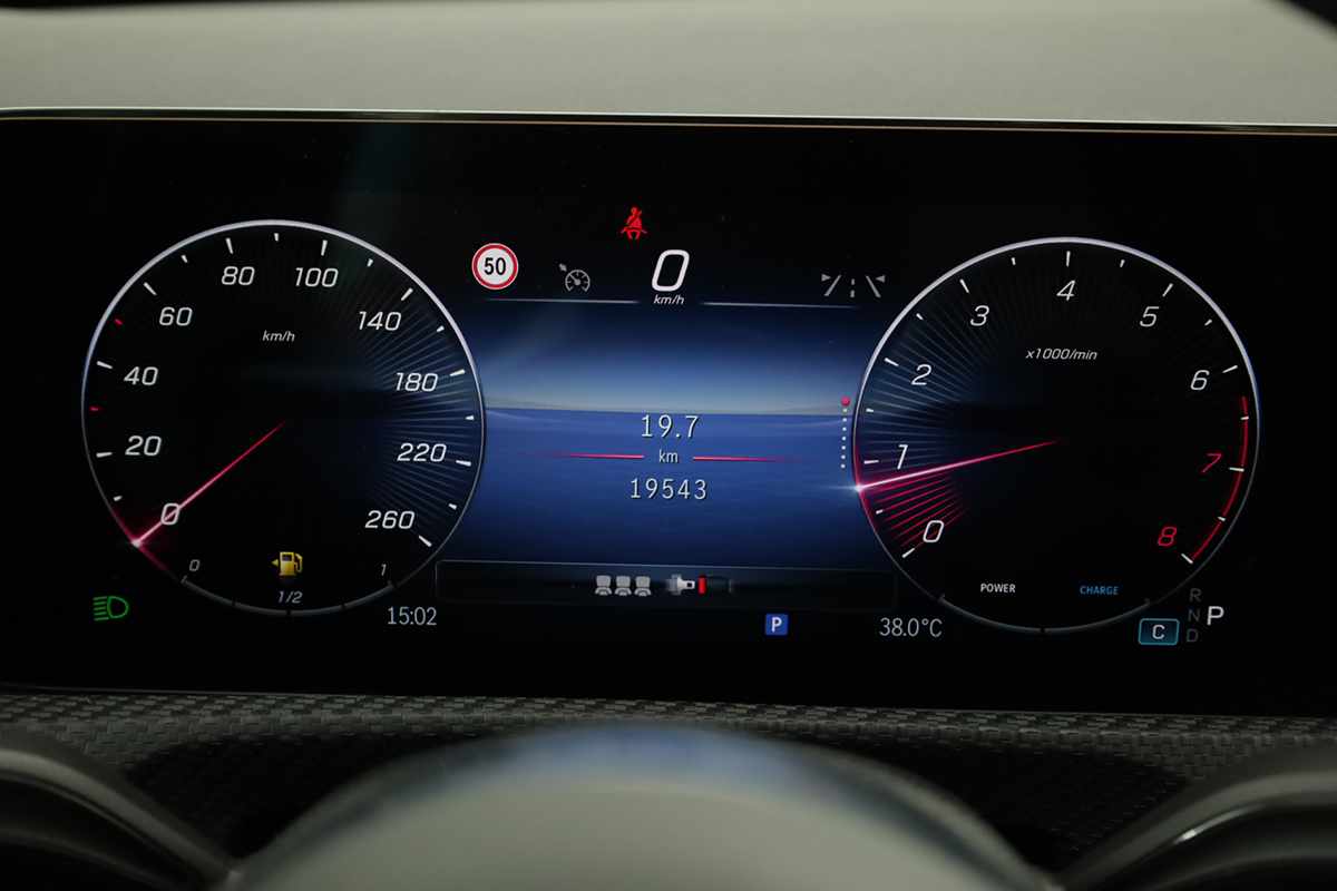 mercedes-benz-classe-a-2025-gasolina-1332cc