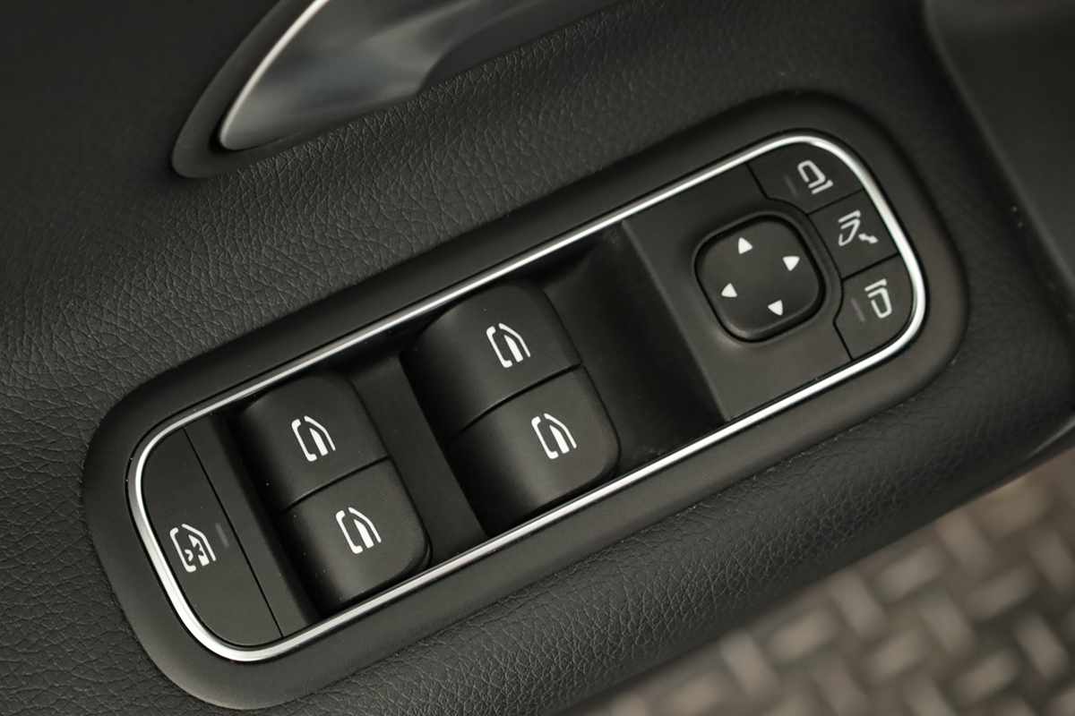 mercedes-benz-classe-a-2025-gasolina-1332cc