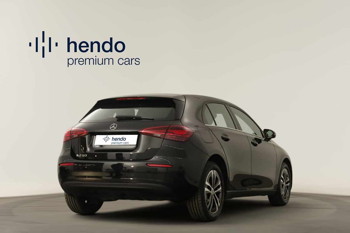 mercedes-benz-classe-a-2024-hibrido-a-gasolina-1332cc