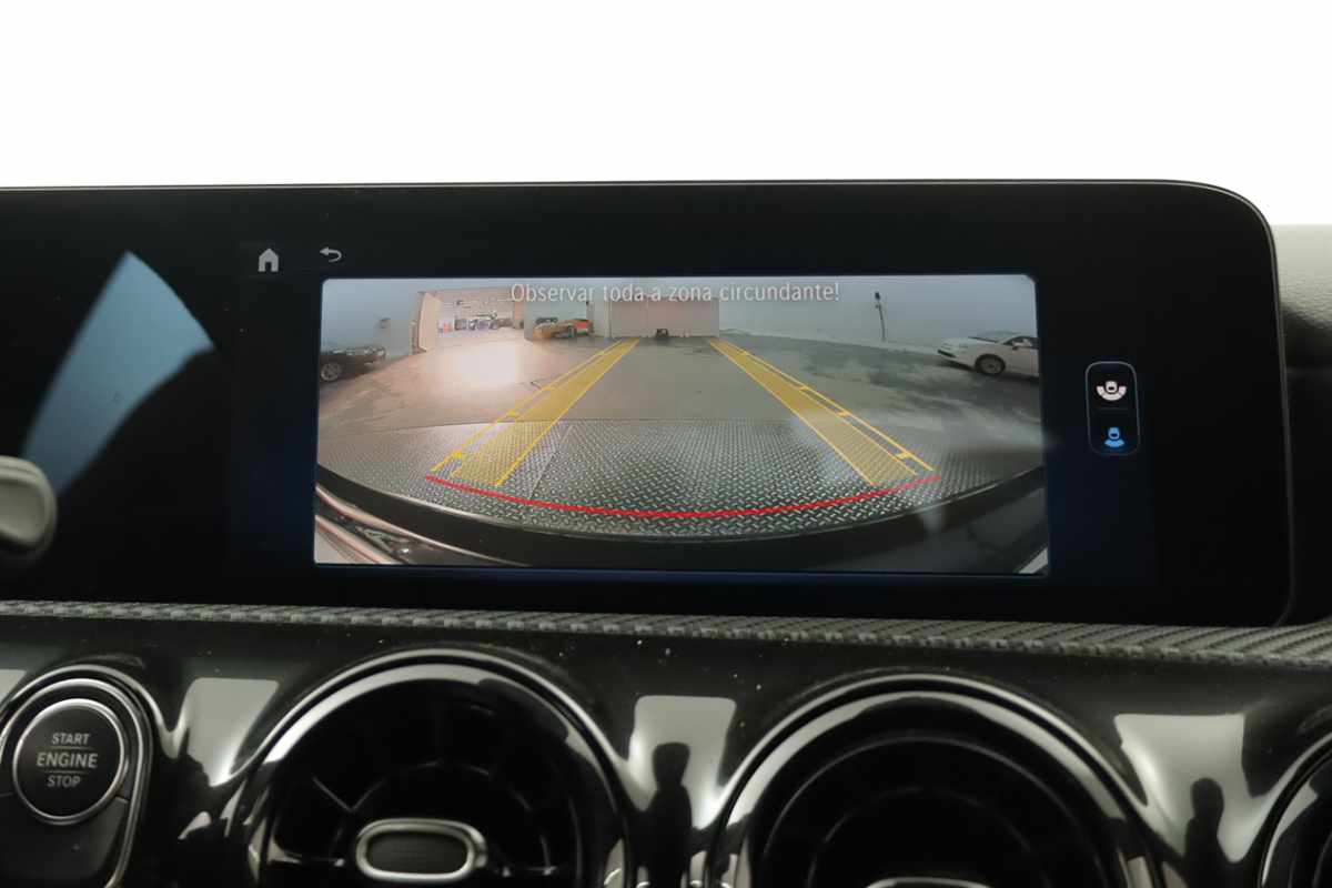 mercedes-benz-classe-a-2024-hibrido-a-gasolina-1332cc