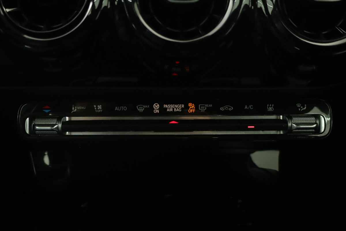 mercedes-benz-classe-a-2024-hibrido-a-gasolina-1332cc