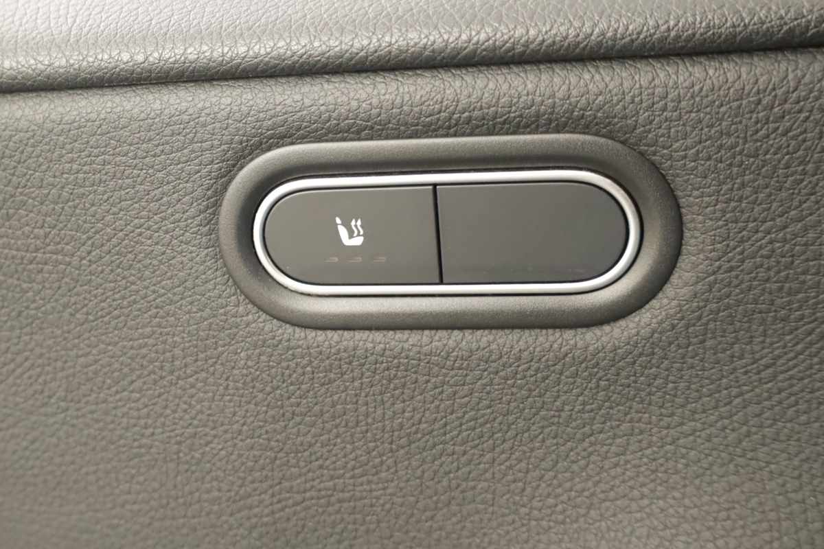 mercedes-benz-classe-a-2024-hibrido-a-gasolina-1332cc