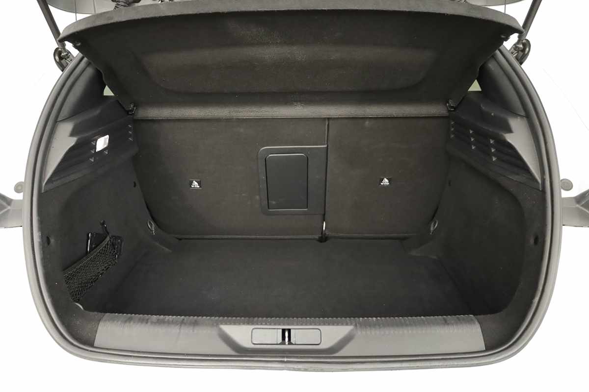 peugeot-308-2024-gasolina-1199cc