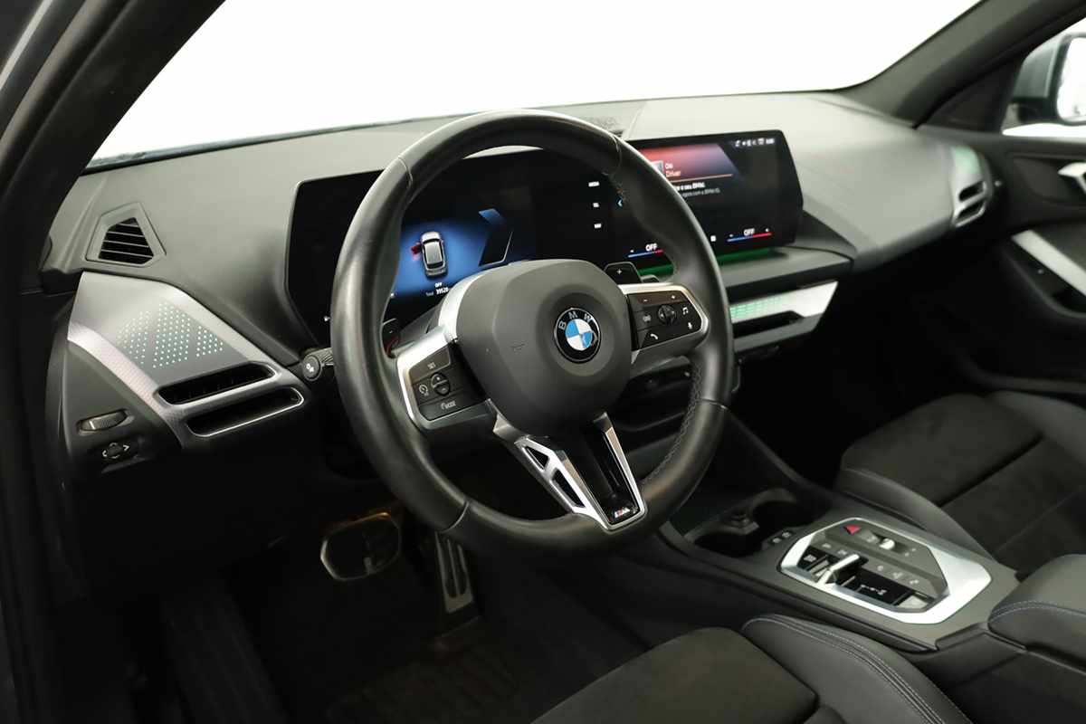 bmw-serie-1-2025-gasolina-1499cc