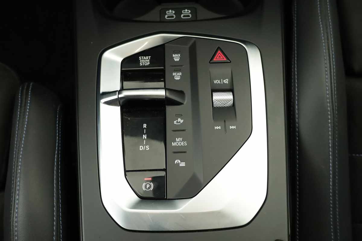 bmw-serie-1-2025-gasolina-1499cc