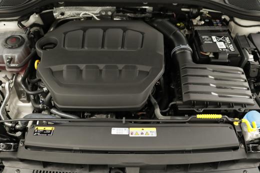 volkswagen-golf-2024-gasolina-1984cc
