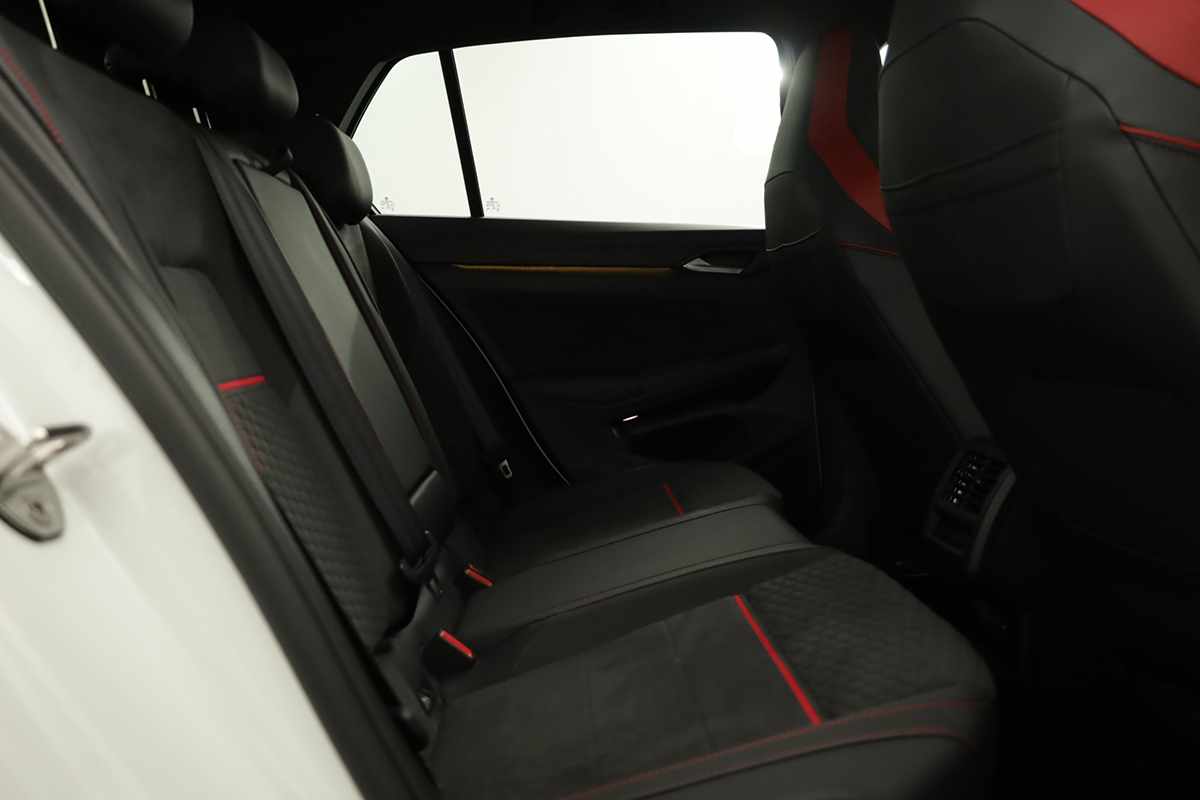 volkswagen-golf-2024-gasolina-1984cc