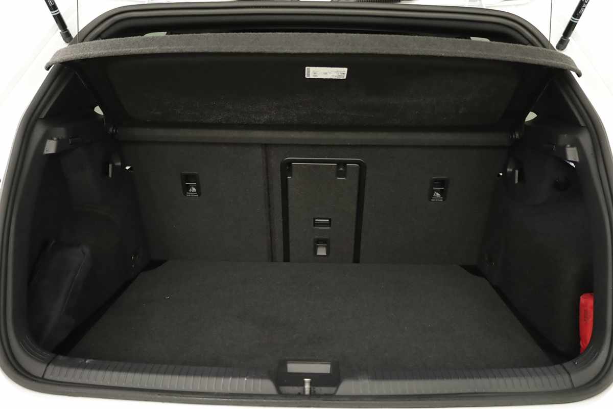 volkswagen-golf-2024-gasolina-1984cc