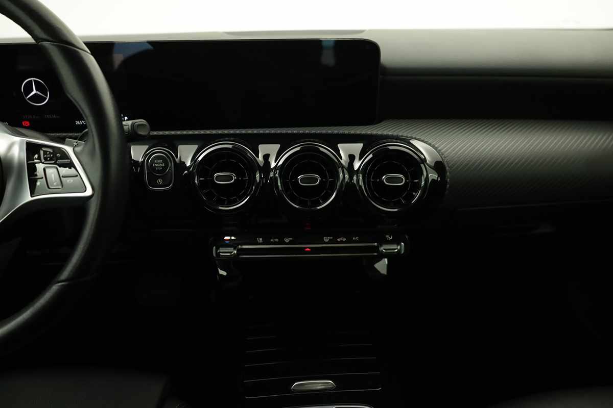 mercedes-benz-classe-a-2024-gasolina-1332cc