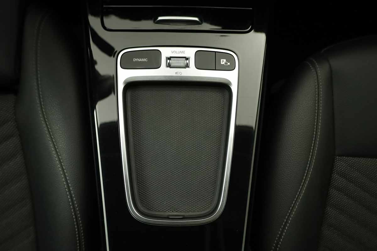 mercedes-benz-classe-a-2024-gasolina-1332cc
