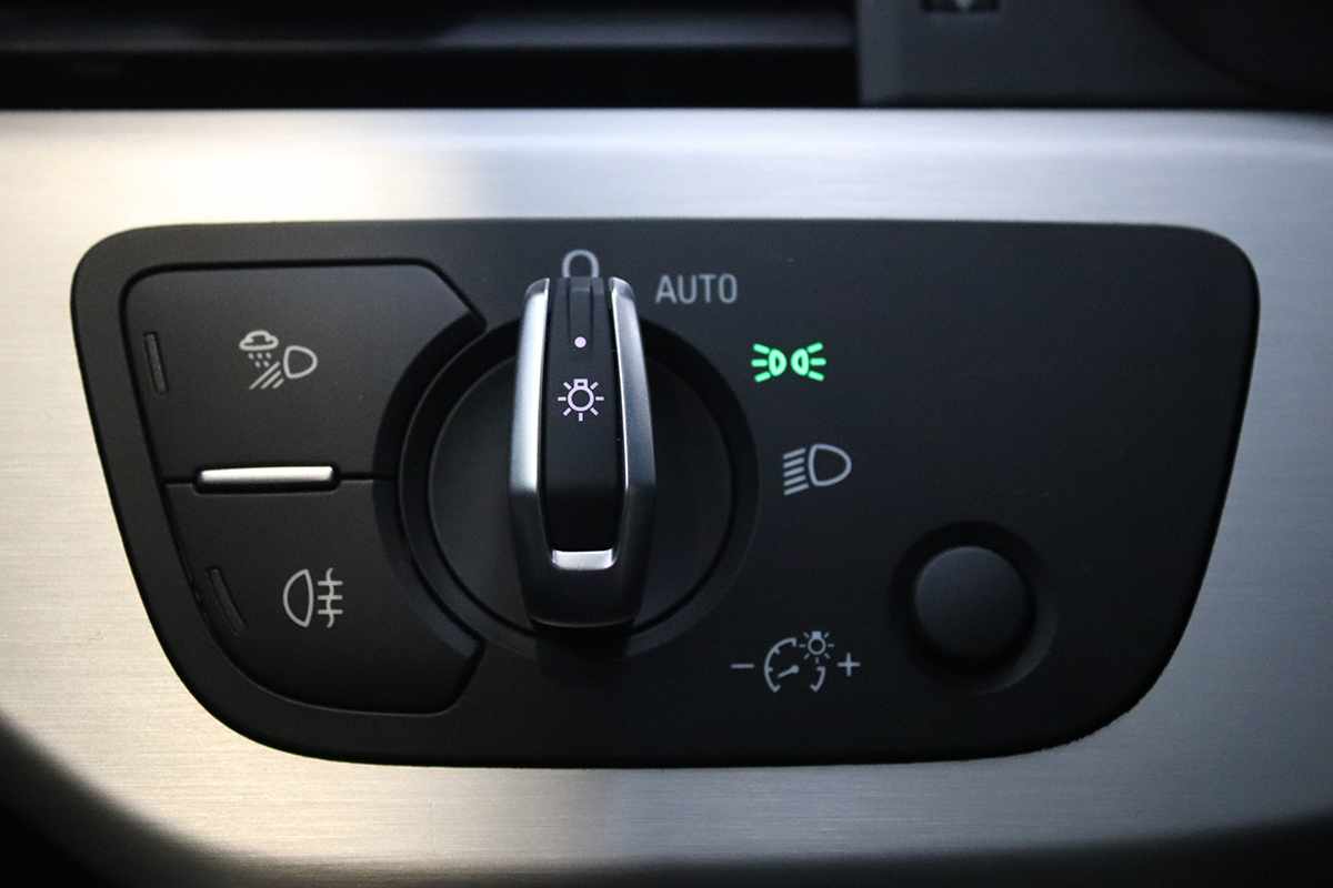 audi-a5-sportback-2023-diesel-1968cc