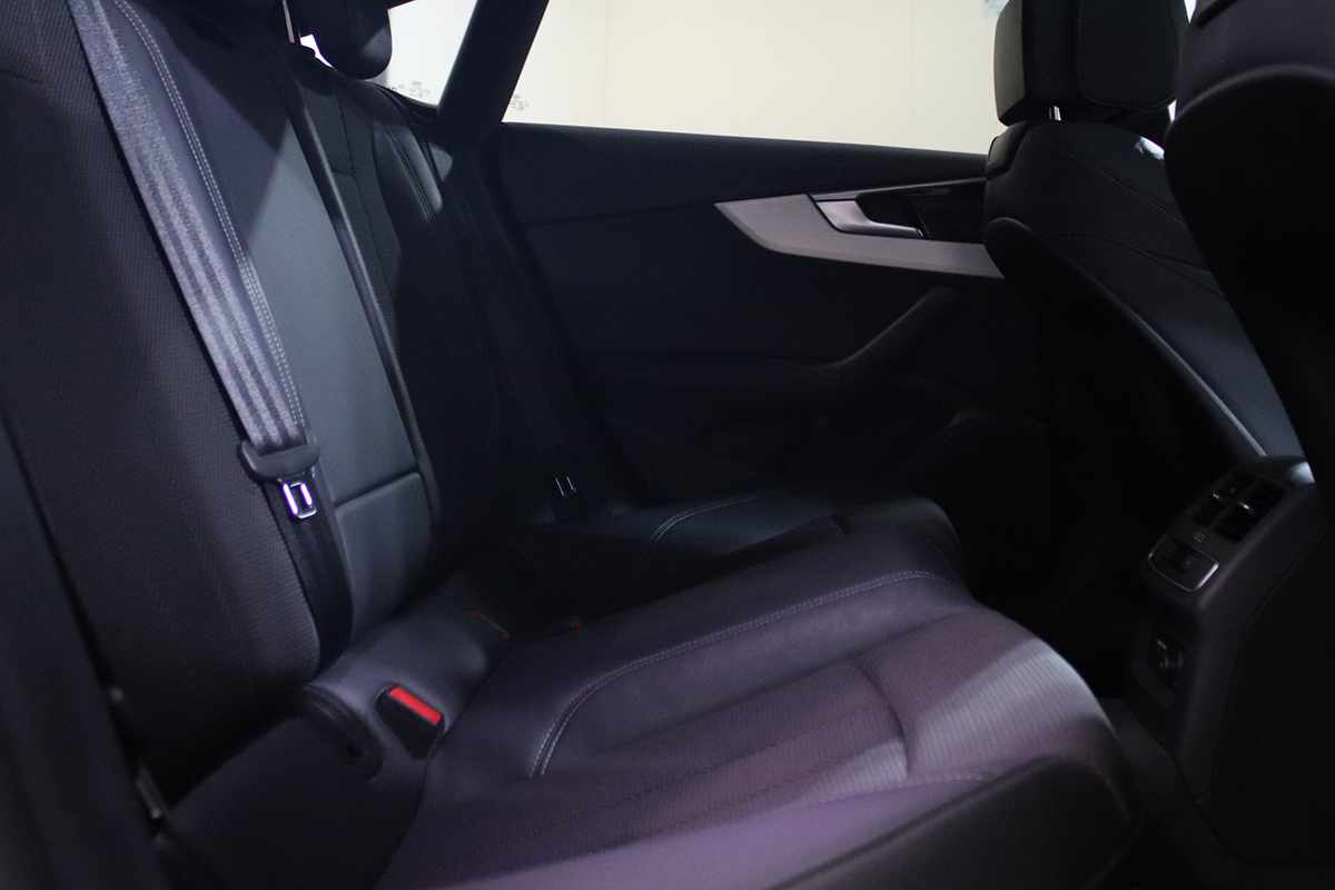 audi-a5-sportback-2023-diesel-1968cc