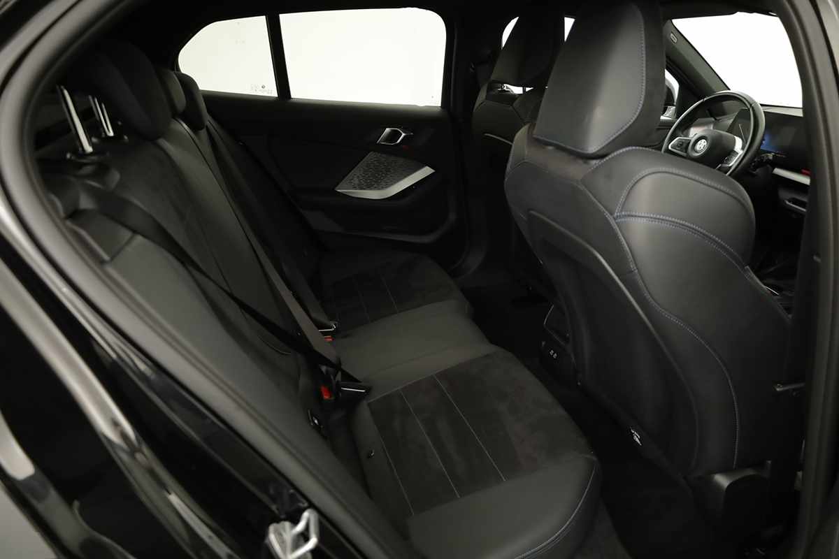 bmw-serie-1-2025-gasolina-1499cc