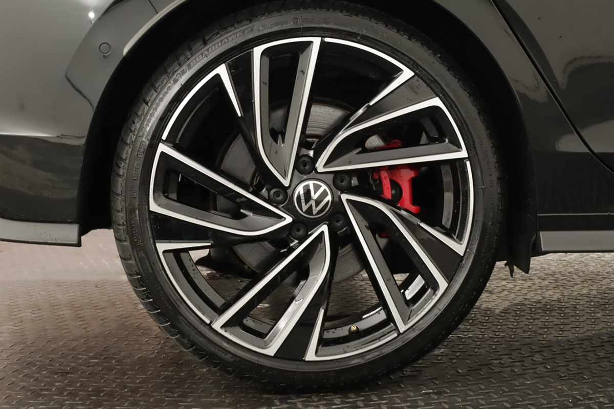 volkswagen-golf-2024-gasolina-1984cc