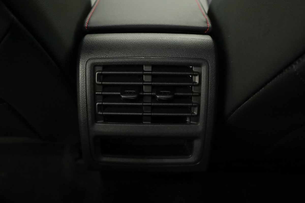 volkswagen-golf-2024-gasolina-1984cc