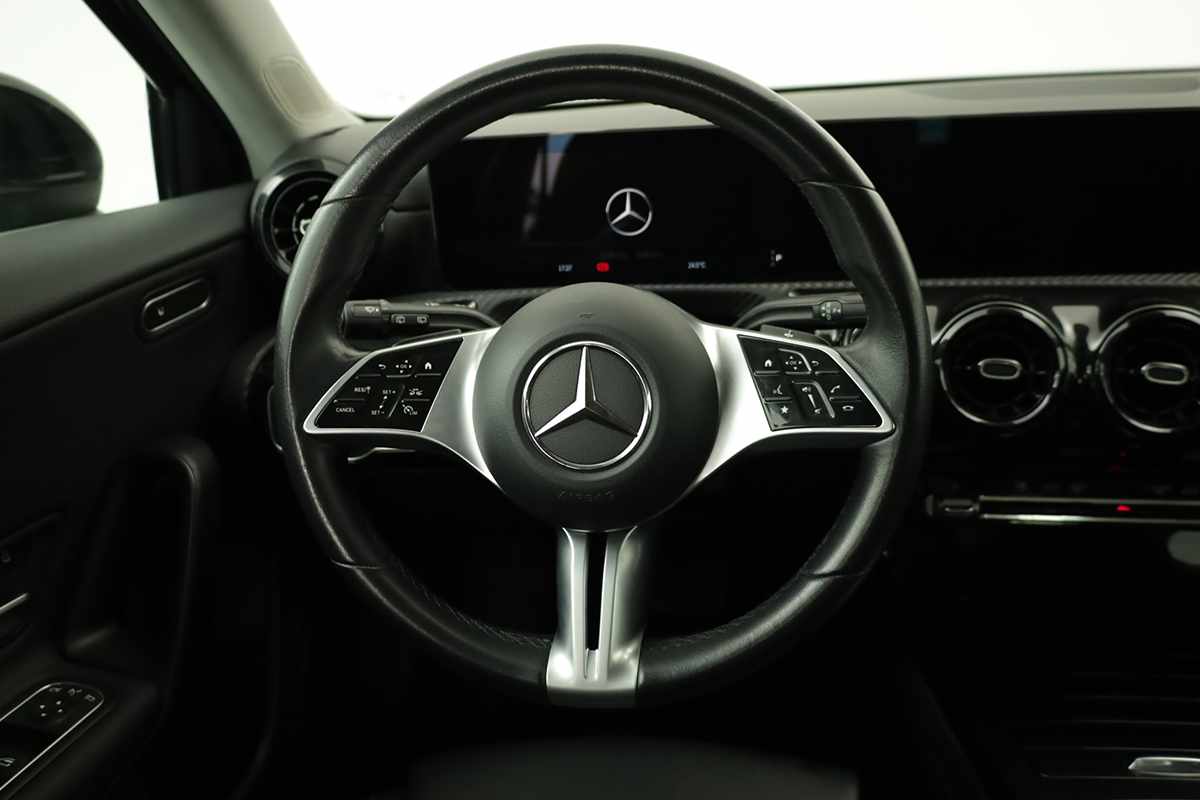 mercedes-benz-classe-a-2024-gasolina-1332cc