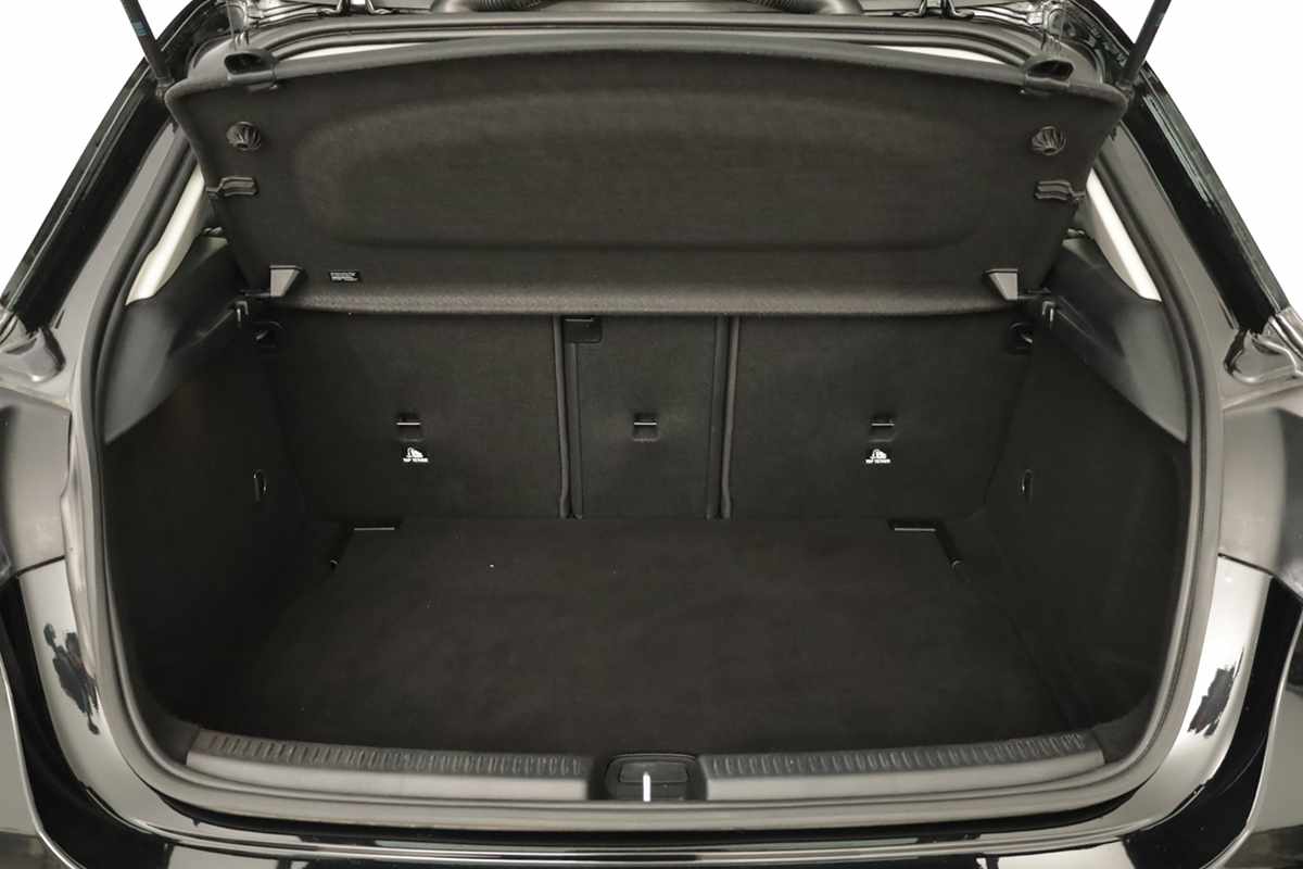 mercedes-benz-classe-a-2024-gasolina-1332cc