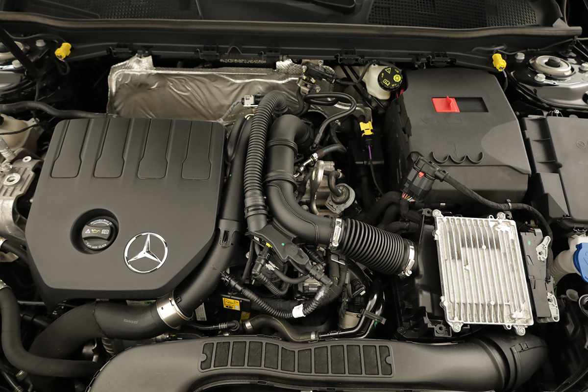 mercedes-benz-classe-a-2024-gasolina-1332cc