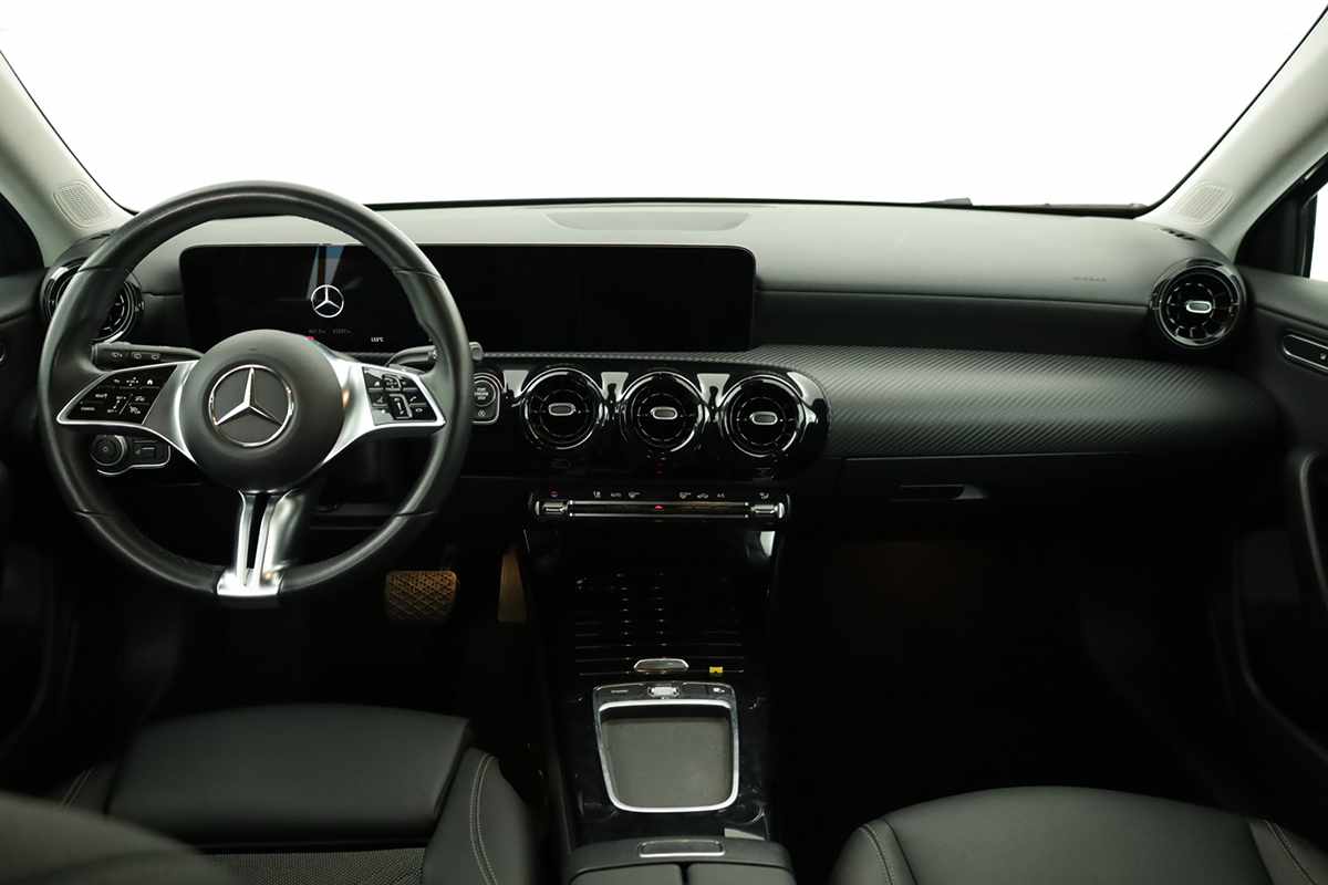 mercedes-benz-classe-a-2025-gasolina-1332cc