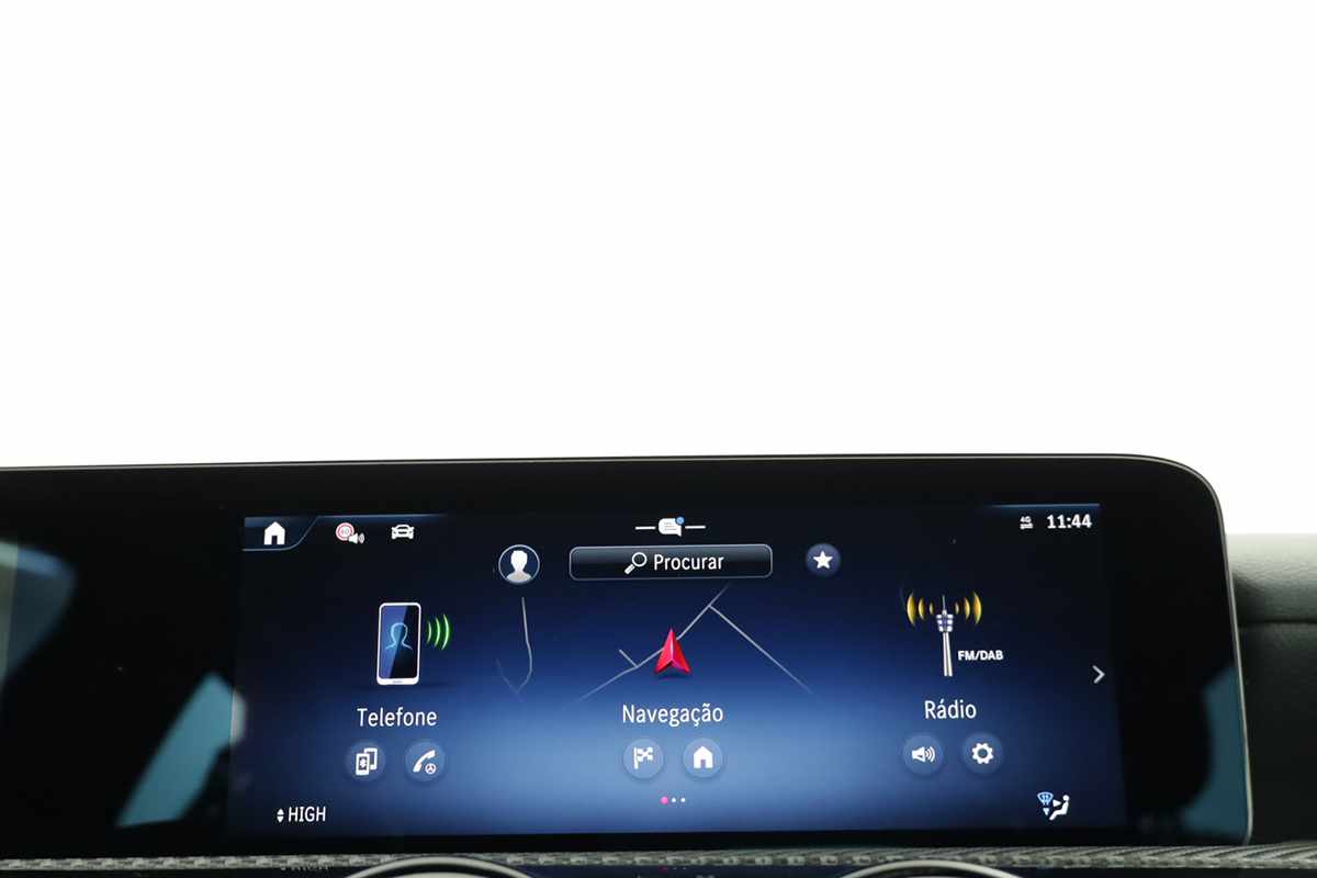 mercedes-benz-classe-a-2025-gasolina-1332cc