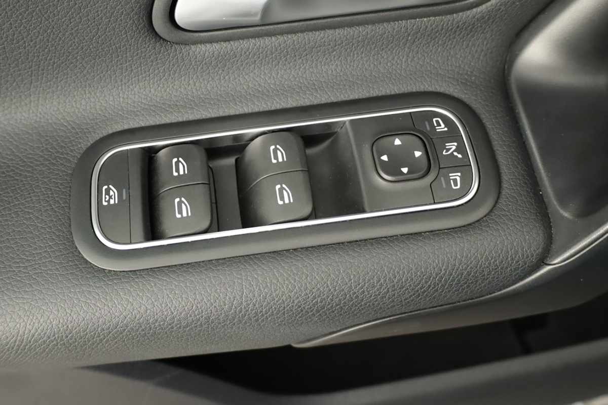 mercedes-benz-classe-a-2025-gasolina-1332cc